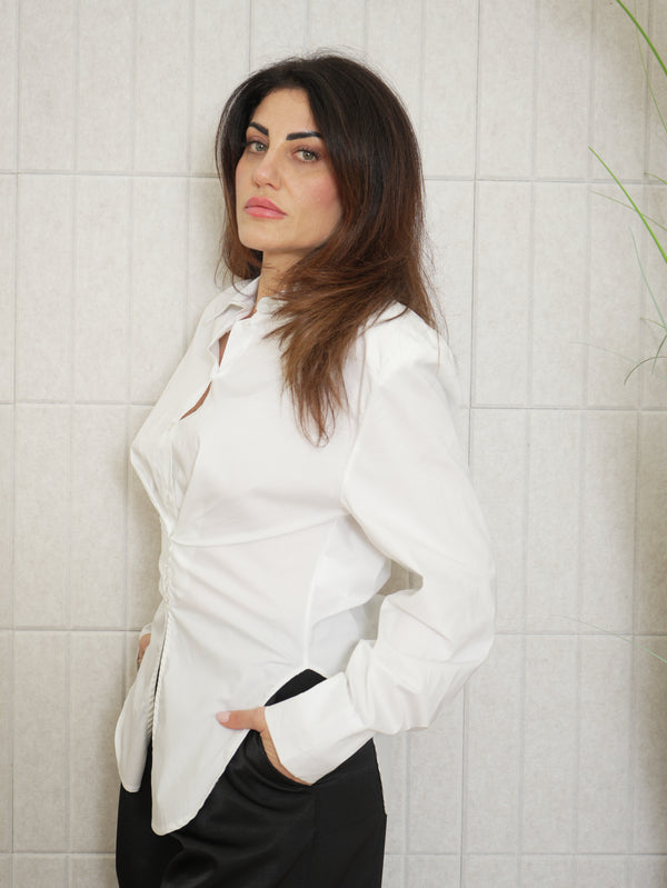 Camicia con bottoncini